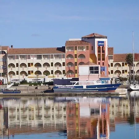 Du Port Goelia 2*
